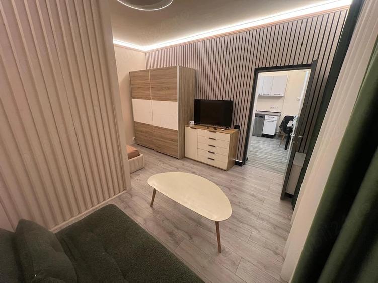 Casă cu Teren 50 Mp în Central
