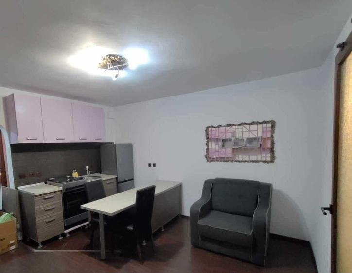 Garsonieră semidecomandată în Rogerius