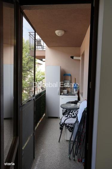 Apartament cu 2 camere decomandat în Dobroești