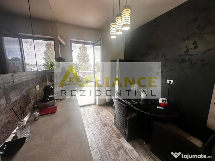 Apartament cu 3 camere decomandat în Berceni