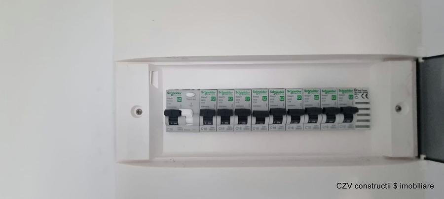 Apartament cu 2 camere decomandat în Prelungirea Ghencea