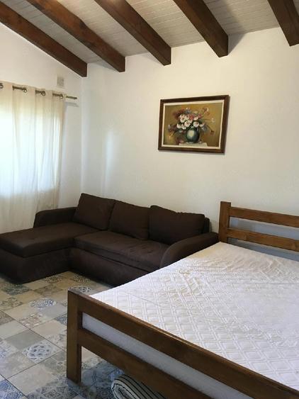 Casă cu 3 camere cu Teren 400 Mp în Horia