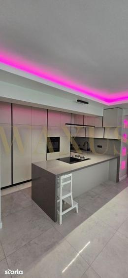 Apartament cu 3 camere, mobilat în Central