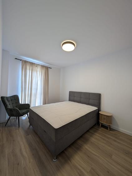 Apartament cu 2 camere semidecomandat în Florești