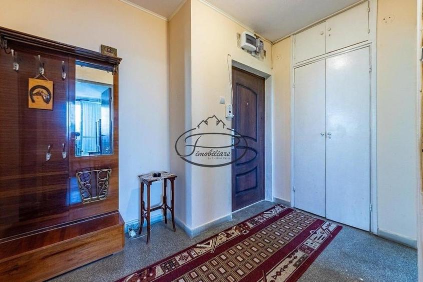 Apartament cu 3 camere în Titan