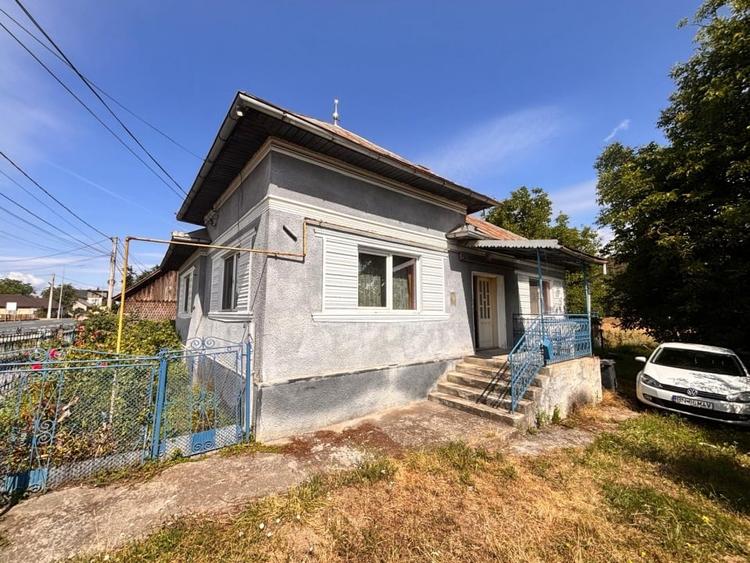 Casă individuală cu 3 camere cu Canalizare în Beclean