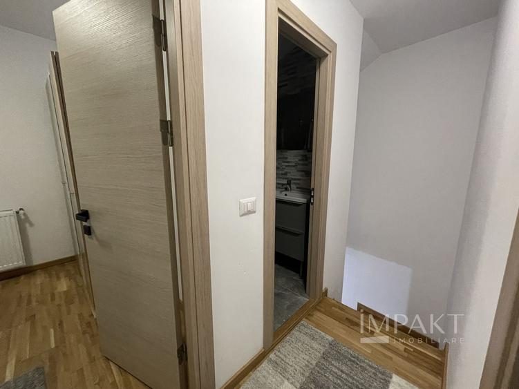 Apartament cu 3 camere semidecomandat, mobilat în Ultracentral