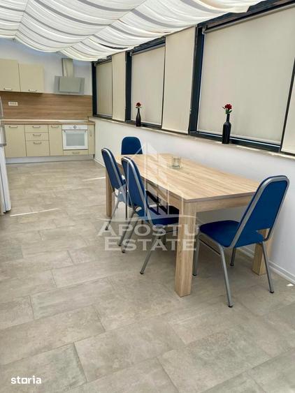 Apartament cu 3 camere semidecomandat în Telegrafului