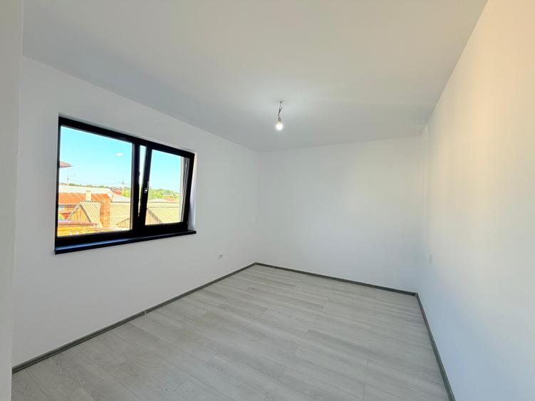 Casă cu 3 camere cu Teren 114 Mp în Cug