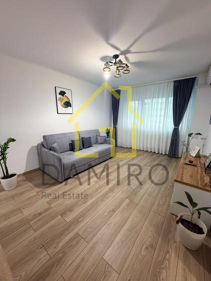 Apartament cu 3 camere semidecomandat în Pantelimon
