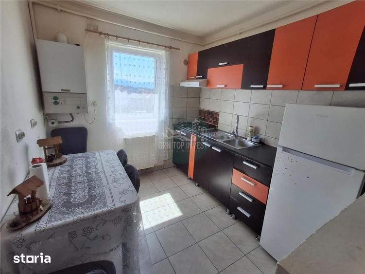 Apartament 2 camere decomandat parcare zona Strand II - 8