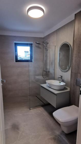 Apartament cu 2 camere decomandat, mobilat în Eminescu