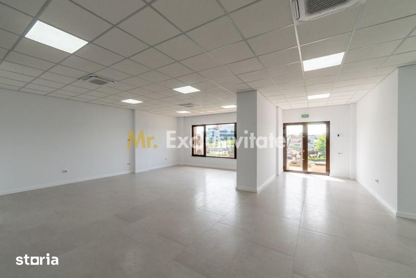 Spațiu comercial, de 170 mp, în Războieni