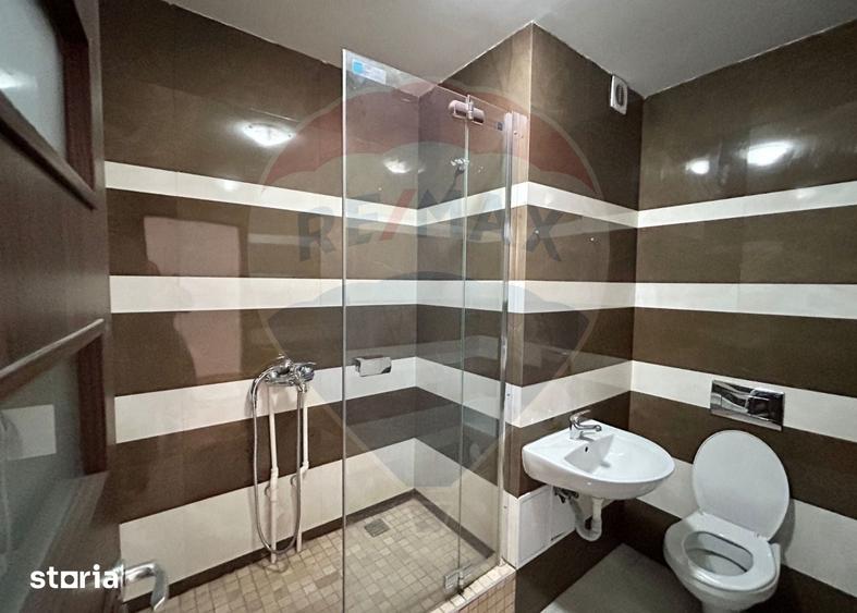 Spațiu comercial, de 96.95 mp, în Republicii