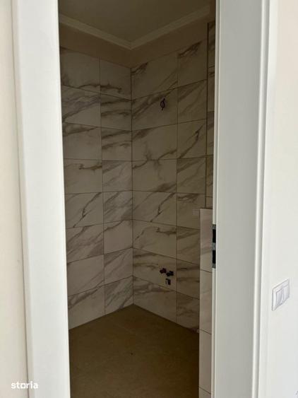 Apartament cu 2 camere semidecomandat în Florești — fotografia 1