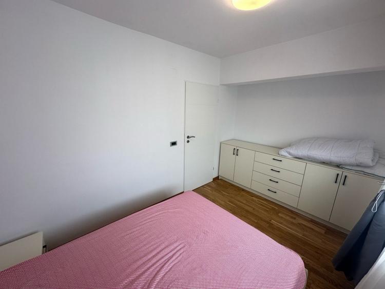 Apartament cu 2 camere semidecomandat, mobilat în Dorobanți