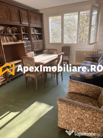 Apartament cu 3 camere decomandat în Brâncoveanu
