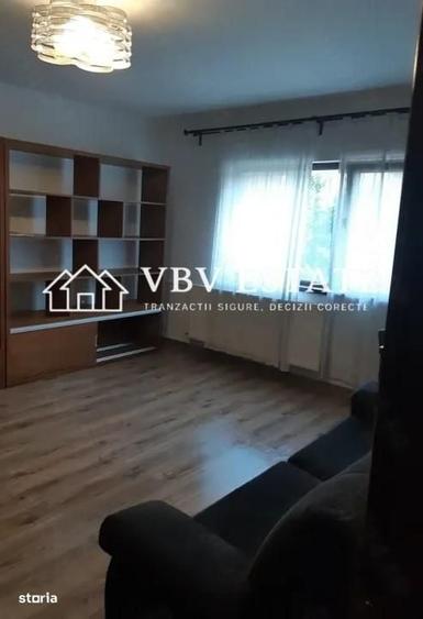 Apartament cu 2 camere decomandat în Eroii Revoluției