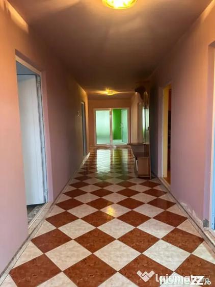 Casă cu 4 camere cu Teren 1105 Mp în Strejnicu