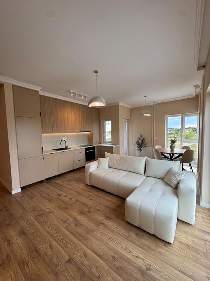 Apartament cu 2 camere decomandat, mobilat în Torontalului