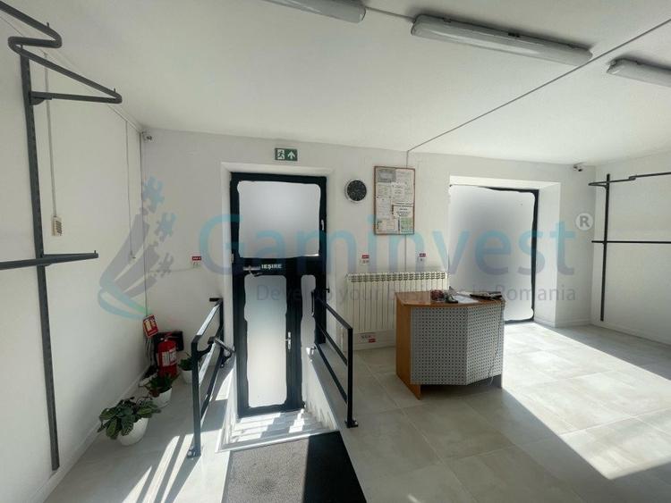 Spațiu comercial, de 64 mp, în Central