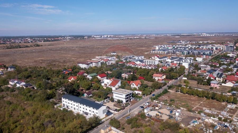 Teren Construcții intravilan de 459 mp, în Nord