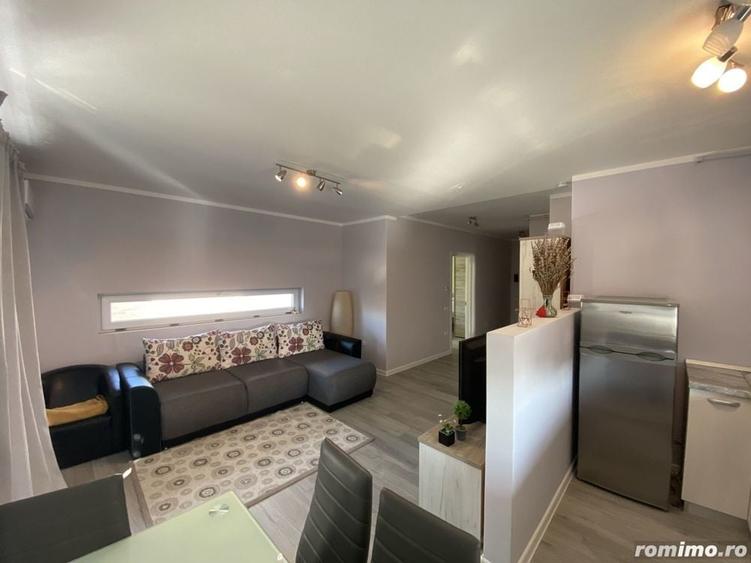 Apartament cu 3 camere decomandat în Dumbrăvița