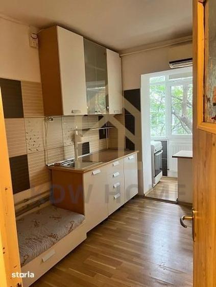 Apartament cu 2 camere semidecomandat, mobilat în Pantelimon