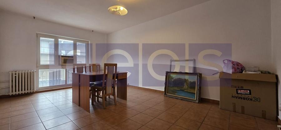 Apartament cu 5 camere decomandat, mobilat în Unirii