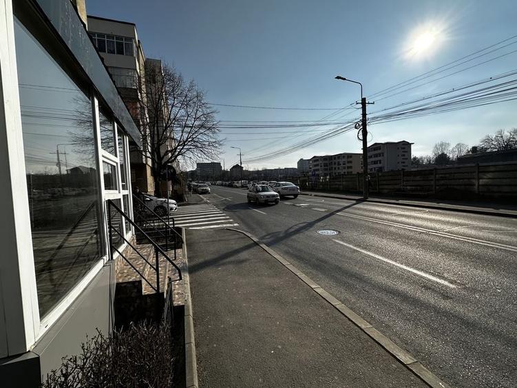Spațiu comercial, de 49 mp, în Central