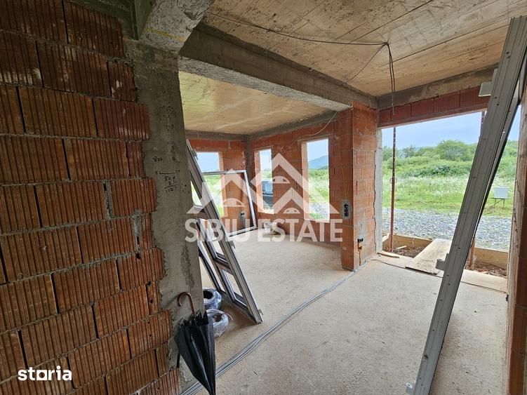 Casa noua 5 camere 3 bai, curte mare - 4
