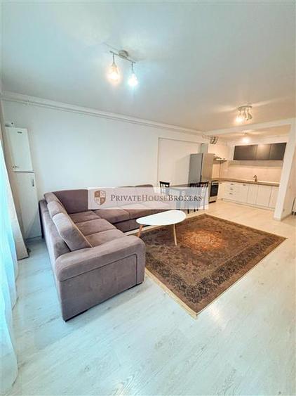 Apartament cu 2 camere semidecomandat, mobilat în Pipera
