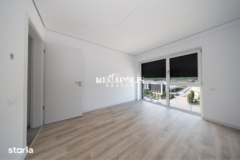 Apartament cu 4 camere în Sud