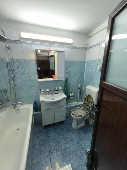 Garsonieră decomandată în Berceni