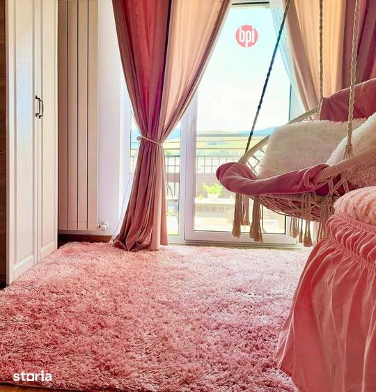 Casă cu 5 camere cu Teren 798 Mp în Slatina