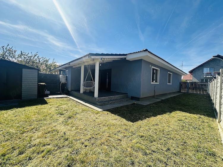 Casă cu Teren 250 Mp în Sânmihaiu Român