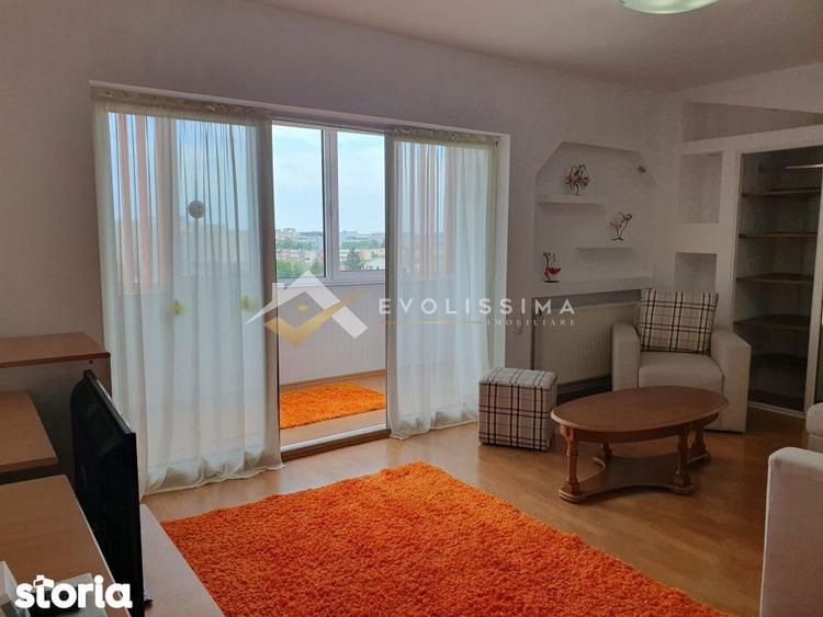 Apartament cu 3 camere decomandat, mobilat în Central