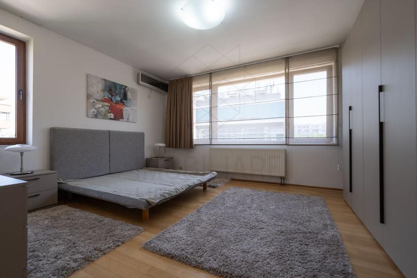 Apartament cu 4 camere decomandat, mobilat în Herăstrău