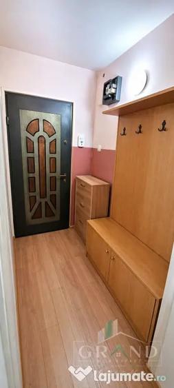 Apartament cu 3 camere semidecomandat în Mănăștur