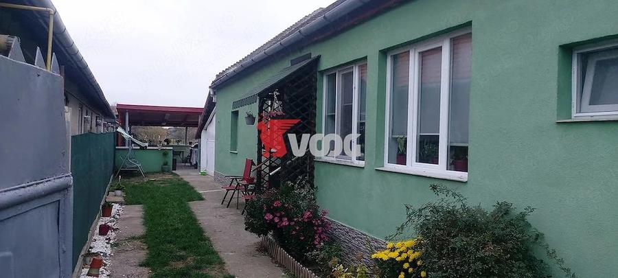 Casă cu 2 camere cu Teren 650 Mp în Peciu Nou