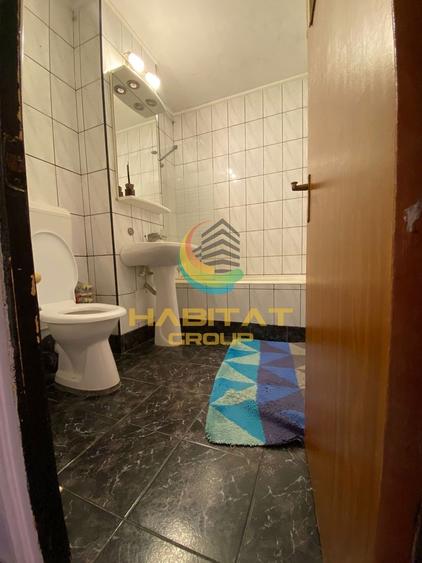 Apartament cu 3 camere decomandat, mobilat în Berceni