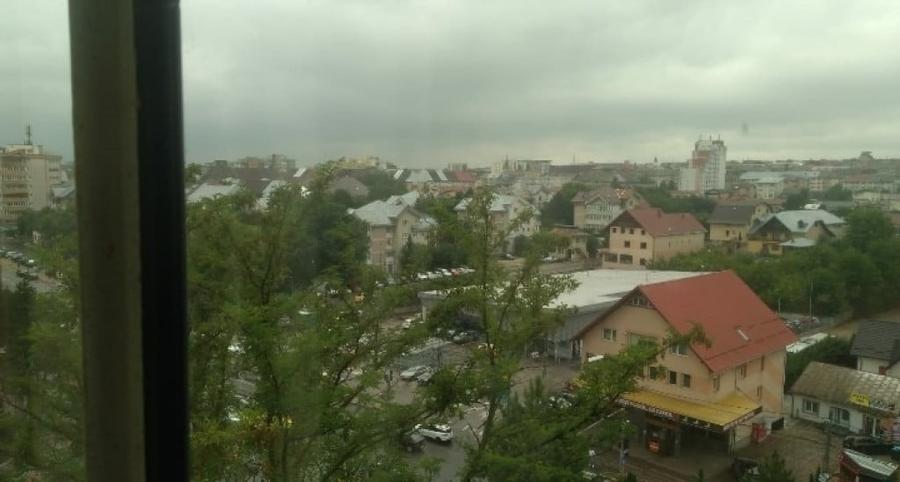 Apartament Cu 3 Camere Decomandate Zona George Enescu - 2