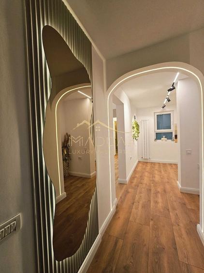 Apartament cu 2 camere semidecomandat, mobilat în Victoriei