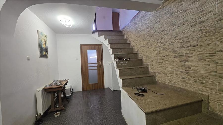 Casă cu Teren 494 Mp în 1 Mai