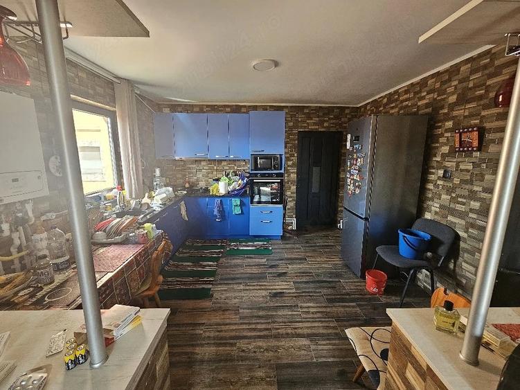 Casă cu Teren 1000 Mp în Grindu
