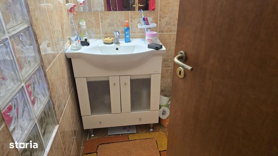 Apartament cu 4 camere în Central