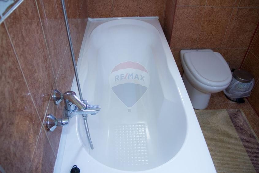 Hotel de vanzare la cateva minute de Podul Mogosoaia –Cu 40 de camere - 30
