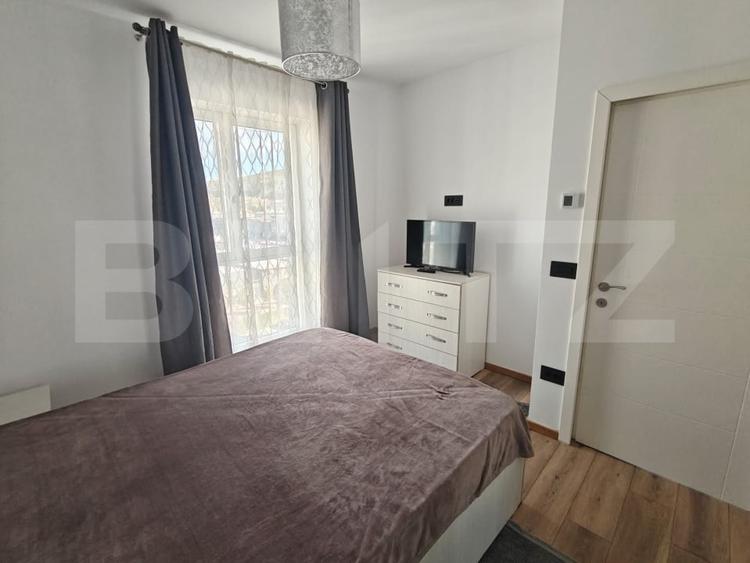 Apartament cu 3 camere semidecomandat, mobilat în Mănăștur