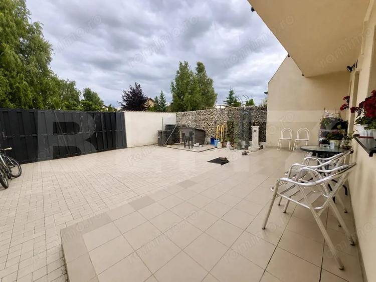 Duplex cochet de vanzare in Sanpetru | Curte amenajata | Foisor - 11