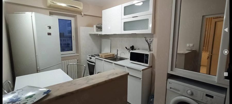 Apartament cu 2 camere decomandat în Gara